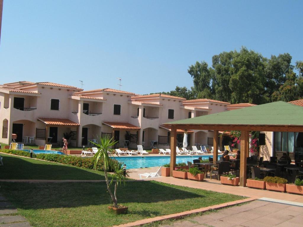 Marina Manna Hotel And Club Village Valledoria  Extérieur photo